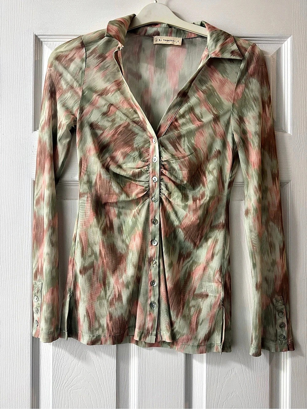 By Together Abstract Button Front Blouse in Green & Pink Size Small Like New
